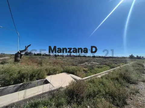 Venta Terreno. 300 mts2 en Cuadro Nacional