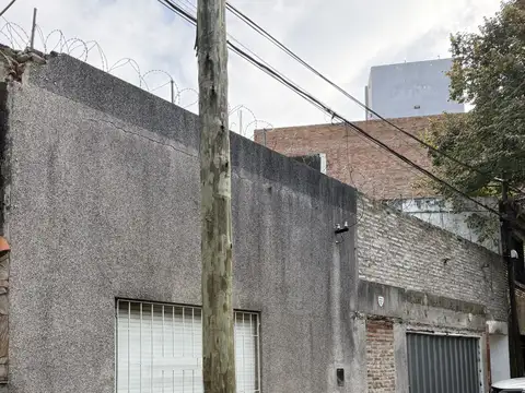 Alquiler comercial, posibilidad de taller, detalling, cocheras, deposito, galpon