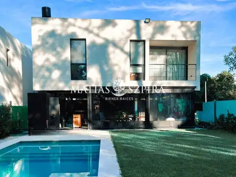 Casa 5 AMBIENTES en Solares de Zapiola, Moreno