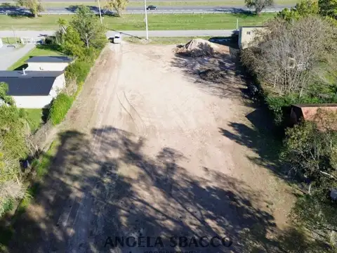 Terreno en Alquiler en Parque Exaltacion, USD 900