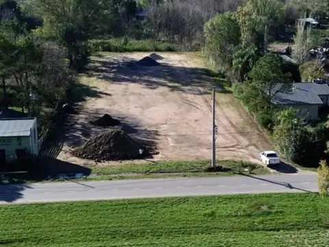 Colectora Norte Km 74, Parque Exaltación.
