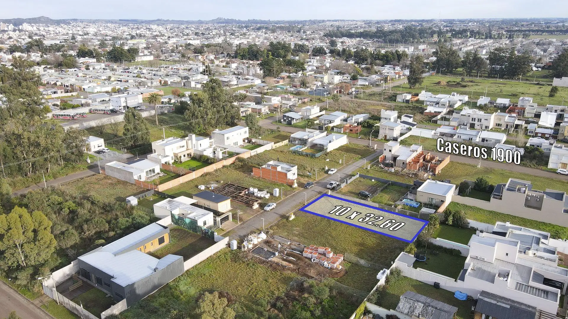 VENTA LOTE EN PH – BARRIO LOS OLIVOS – ZONA LA RURAL