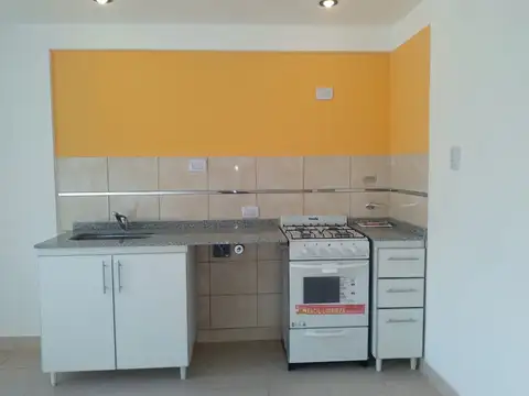 Av B Rivadavia 10700