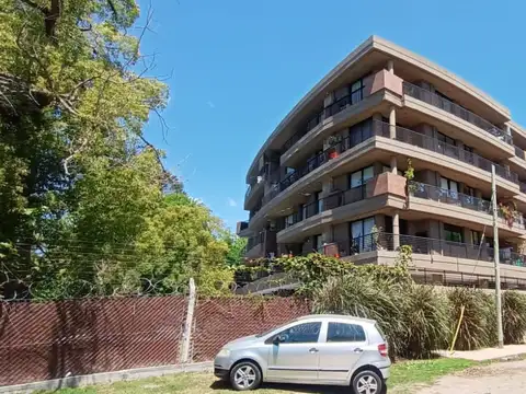 Jardines del Reconquista - José Martí 600