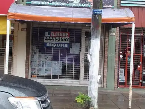 LOCAL CON ENTREPISO EXCELENTE UBICACION, MTS DE IMP. AVENIDA