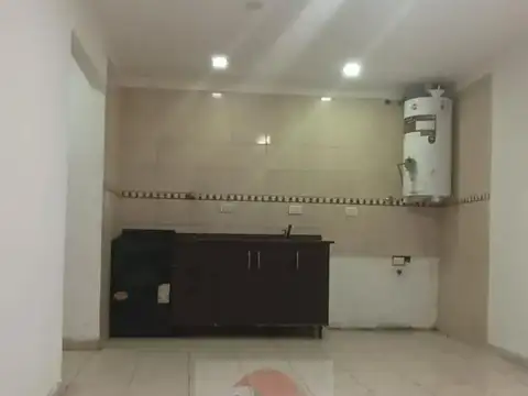 Avenida Carlos Calvo 2300, Piso PB