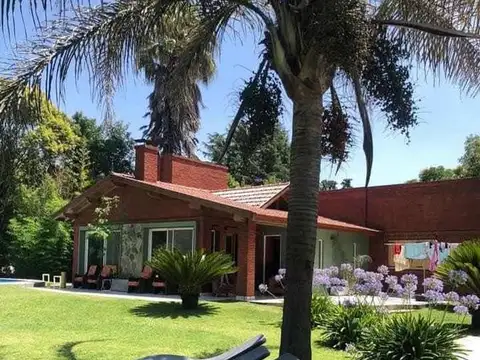 Casa en Venta de 4 dormitorios