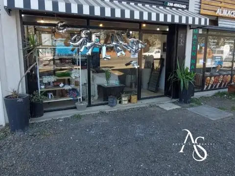 Local - Presidente Derqui