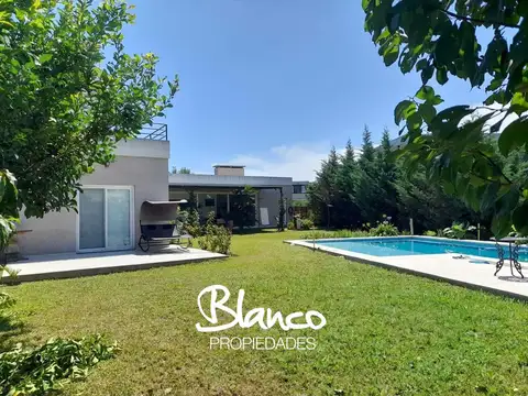 Casa  en Alquiler en Haras Santa María, Barrio El Trébol, Escobar, G.B.A. Zona Norte