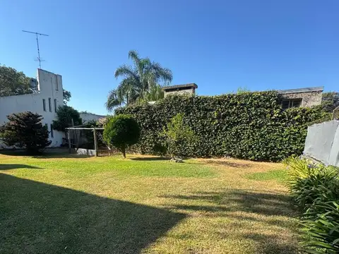 Quinta sobre el Río en Sauce Viejo (Pueblo)