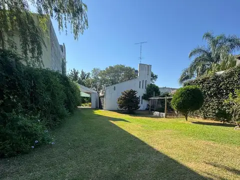 Presidente Ortiz y Río Coronda