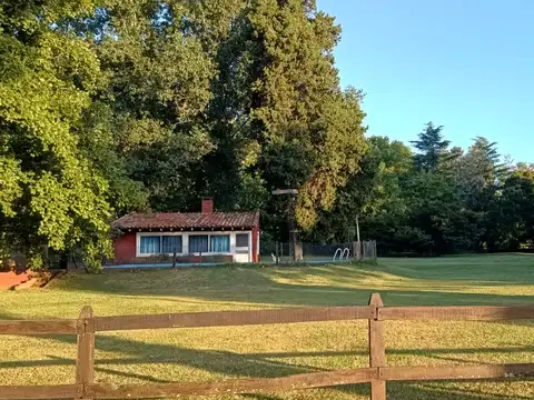 Quinta en Venta con 1 cochera