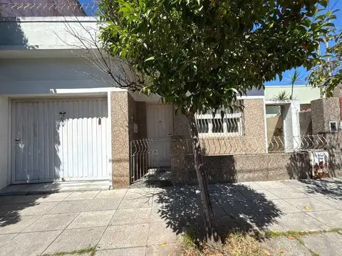 VENTA CASA 4 AMBIENTES RAMOS MEJIA