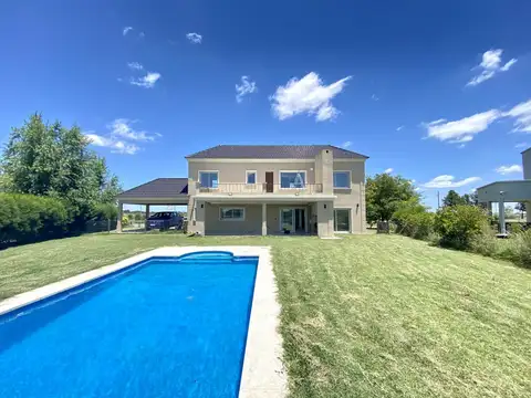 Casa en Venta de 3 dormitorios