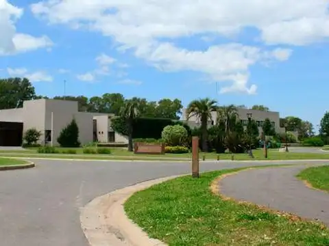 Terreno en Venta en Haras Santa Maria, USD 63.000
