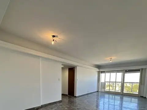 Departamento 4 ambientes con 4 baños