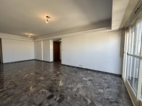 Departamento en Alquiler en Flores, $ 1.400.000