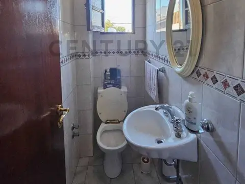 VENTA TRIPLEX  4AMB VERSALLES JARDIN TERRAZA PILETA