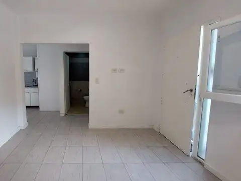 VENTA PH TIPO CASA 3 AMBIENTES TERRAZA FLORESTA