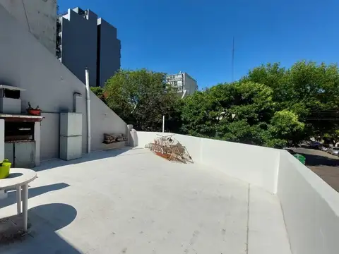 VENTA PH TIPO CASA 3 AMBIENTES TERRAZA FLORESTA