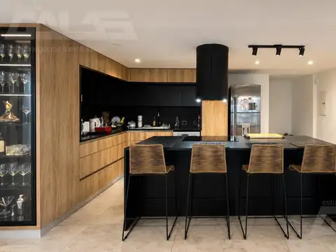 Departamento 4 ambientes con 2 baños
