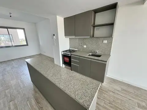 Av. Mitre al 4900