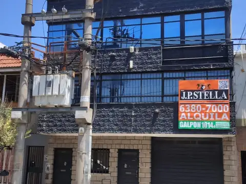 Galpón 1014 m² en 3 plantas - Montacargas Oficinas y vestuarios - Lomas Del Mirador
