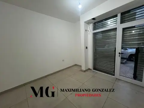 Local en Alquiler en Lanus Este, $ 700.000