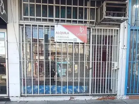 LOCAL COMERCIAL EN ALQUILER EN VILLA LUZURIAGA – 35 M² – DOS PLANTAS