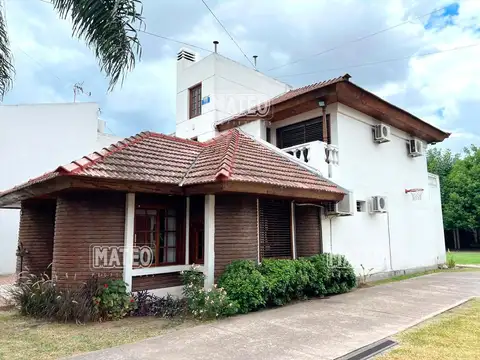 Casa en Venta en Paso del Rey, USD 180.000