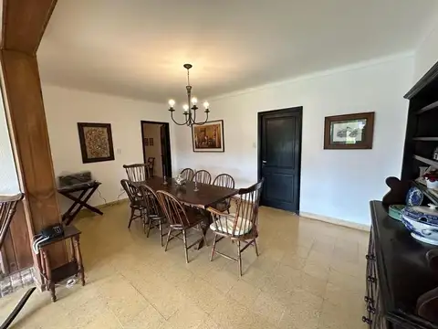 Avenida del Libertador, Pinamar, Partido de Pinamar.