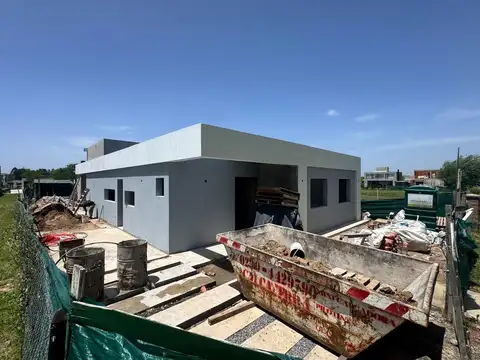 Leandro Niceforo Alem 3300