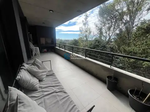 Departamento en Alquiler con 2 cocheras
