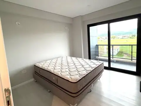 Departamento en Alquiler 1 año