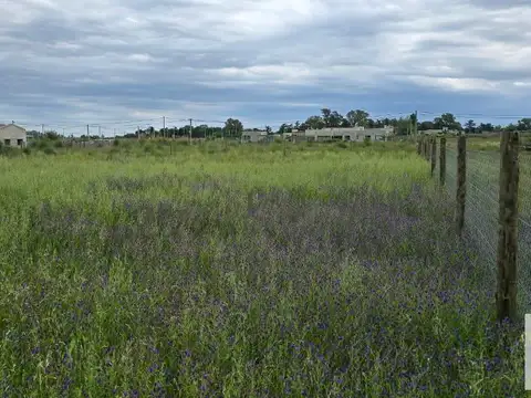 Terreno en venta, todos los servicios, acepta financiación - 2.022Mts2 - Aires de Bragado