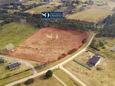 Lote de 25.846m2, con excelente marco de Arboles, en Haras Argentino Farm Club de Luján Terreno
