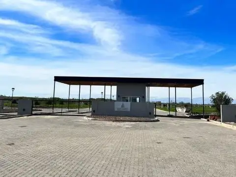 Terreno en Venta 30  mts Fondo