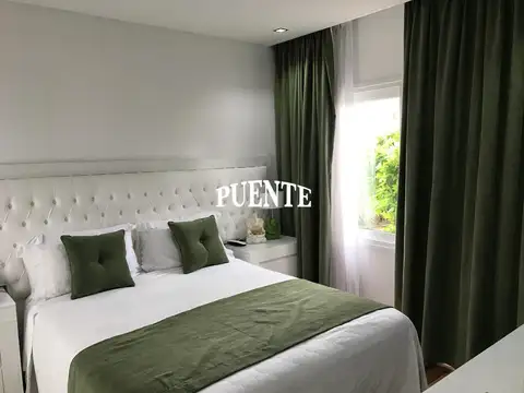 Casa 8 ambientes con 8 baños