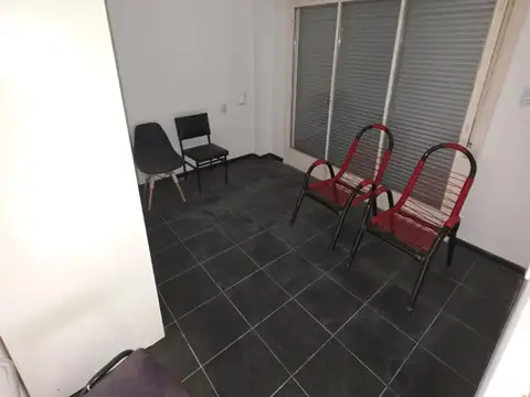 Depto Tipo Casa en Alquiler en Ramos Mejia, $ 600.000