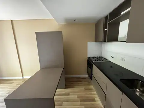 Montevideo 1620 , Piso 01