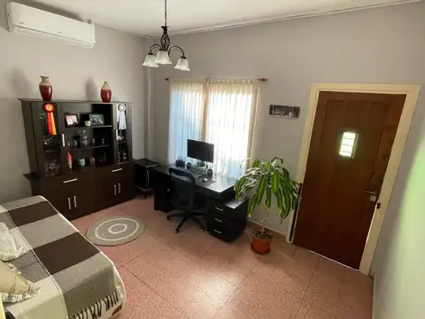 Casa en Alquiler en Haedo Norte, $ 1.350.000