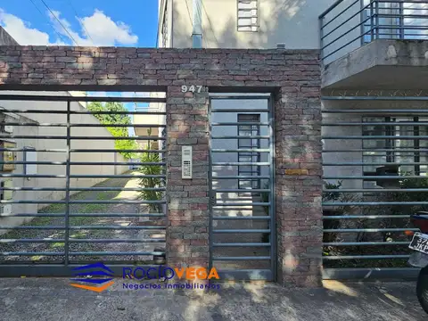 Departamento dos ambientes en venta en Moreno Centro