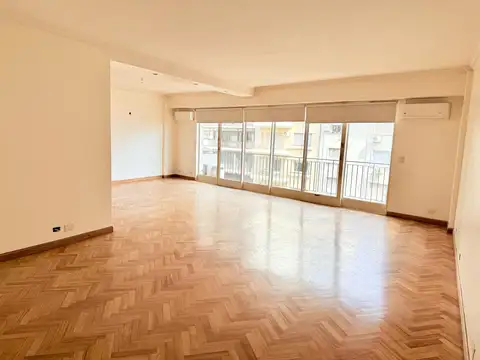 VENTA EXCLUSIVO-PISO 4 AMB-DEP-ITODO A NUEVO -ESPACIO COCHERA- APTO CREDITO