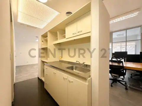 Oficina en Venta en Monserrat, USD 160.000