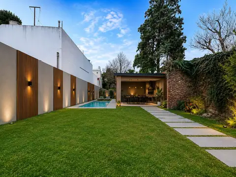 Casa en Venta con 1 cochera