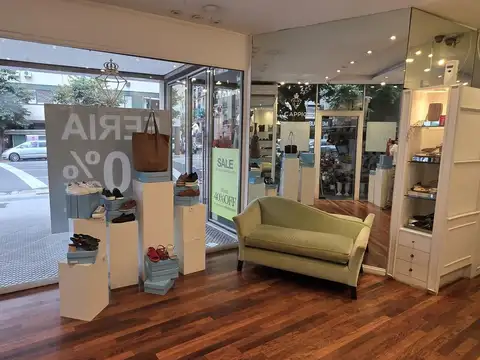 Local en Venta 70 años