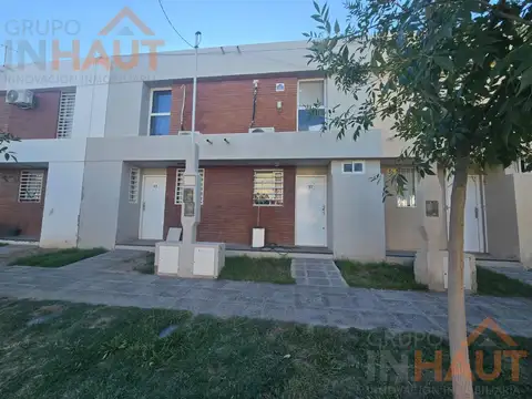 Magdalena Umile  45 Terra de Oro