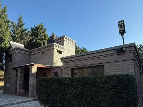 VENTA CASA  4 AMBIENTES RUTA C45, FALDA DEL CARMEN CORDOBA