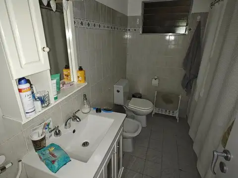 Casa en  venta en G. de Laferrere