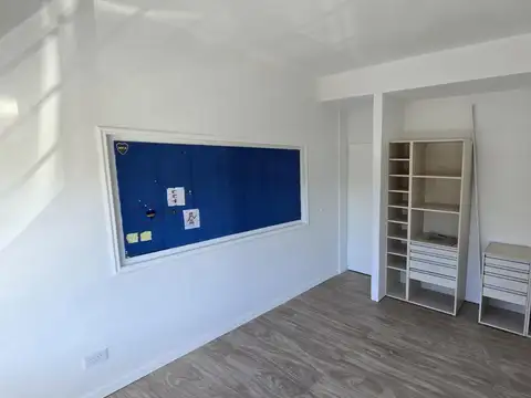 Depto Tipo Casa 4 ambientes con 2 baños